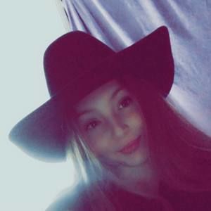 Meet your Posher, Brittney